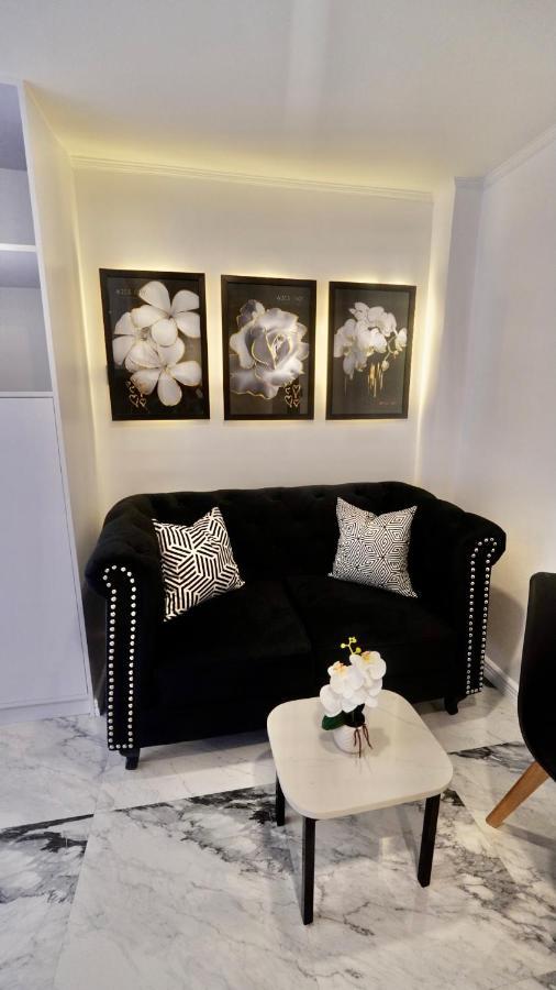 Makati Isabela Luxury Manila Exterior foto