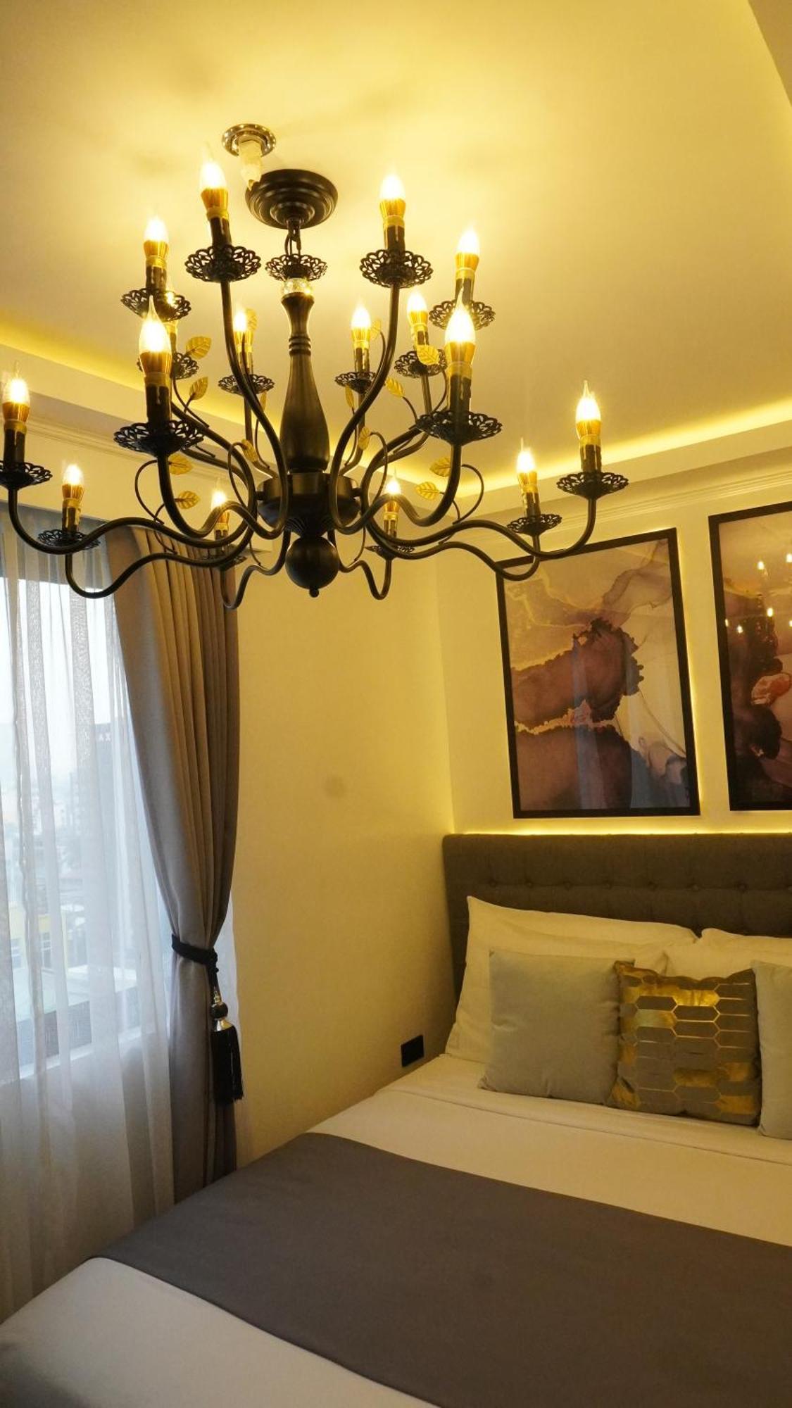 Makati Isabela Luxury Manila Exterior foto